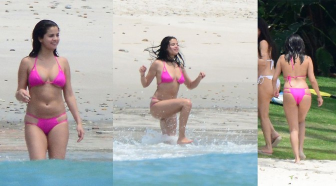 Selena Gomez – Bikini Candids in Mexico