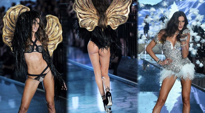 Izabel Goulart – 2015 Victoria’s Secret Fashion Show
