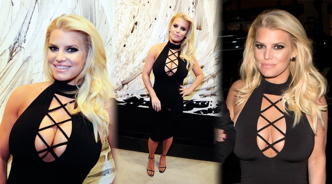 Jessica Simpson – Tom Everhart Raw Exhibition in Beverly Hills