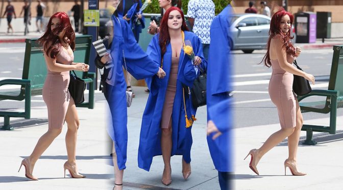 Ariel Winter – Candids in Los Angeles
