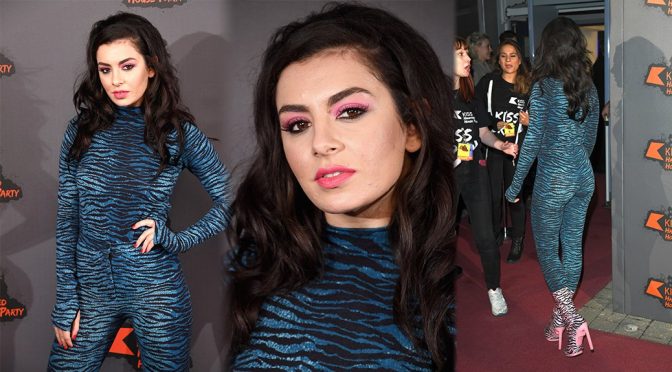Charli XCX – Kiss Haunted House Party in London