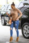 Jennifer Lopez sexy as she wears Ripped Jeans As She And A-Rod Visit A Medical Office