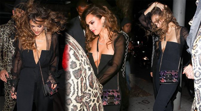 Jessica Alba – Candids in West Hollywood