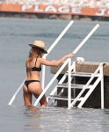 Mille Mackintosh Sexy Ass Bikini Cannes