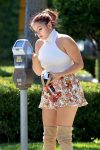 Ariel Winter Busty Leggy