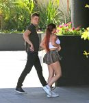 Ariel Winter Legs Boobs