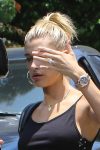 Hailey Baldwin Upskirt