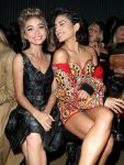 Vanessa Hudgens Sexy Legs