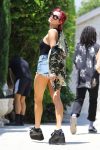 Bella Thonre Legs Braless
