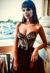 Emily Ratajkowski Cleavage Boobs