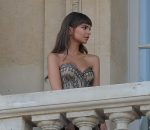Emily Ratajkowski Cleavage Boobs
