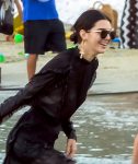 Kendall Jenner Braless Boobs
