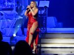 Mariah Carey Boobs