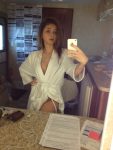 Sarah Hyland Naked Personal