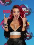 Bella Thorne