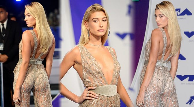 Hailey Baldwin – 2017 MTV Video Music Awards in Los Angele