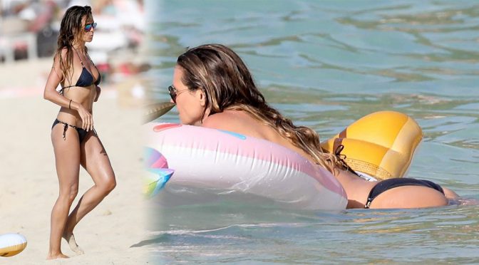 Heidi Klum – Bikini Candids in St. Barts