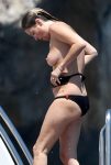 Kate Moss Bikini Topless ()
