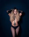 Mariah Carey Topless Lingerie ()