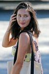 Olivia Munn Boobs