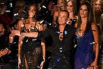 Alessandra Ambrosio Catwalk