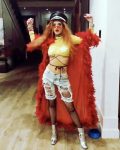 Bella