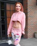 Bella Thorne Braless Underboob