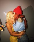 Bella Thorne Lesbian Kiss