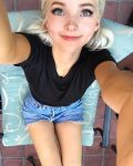 Dove Cameron