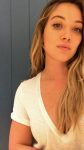 Hilary Duff Selfie