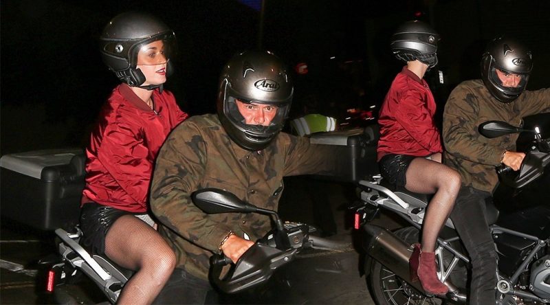 Katy Perry – Upskirt Candids in Los Angeles