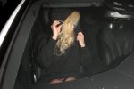 Avrile Lavigne Upskirt