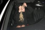 Avrile Lavigne Upskirt
