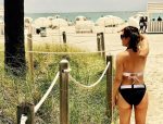 Alyssa Milano Bikini Ass