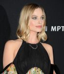 Margot Robbie