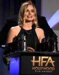 Margot Robbie