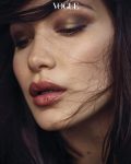 Bella Hadid