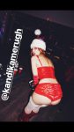 Bella Thorne Red
