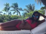 Hailee Steinfeld Bikini