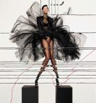 Rihanna ()