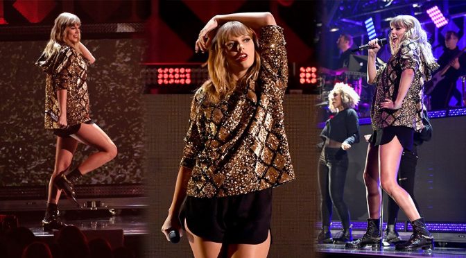 Taylor Swift Legs