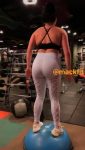 Ariel Winter ()