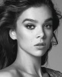 Hailee Steinfeld