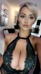 Lindsey Pelas