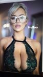 Lindsey Pelas