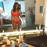 Maria Menounos Bikini