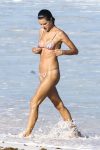Alessandra Ambrosio ()