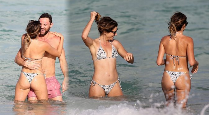 Anastasia Ashley – Bikini Candids in Miami