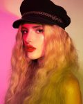 Bella Thorne Hair