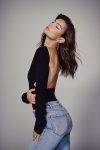Emily Ratajkowski